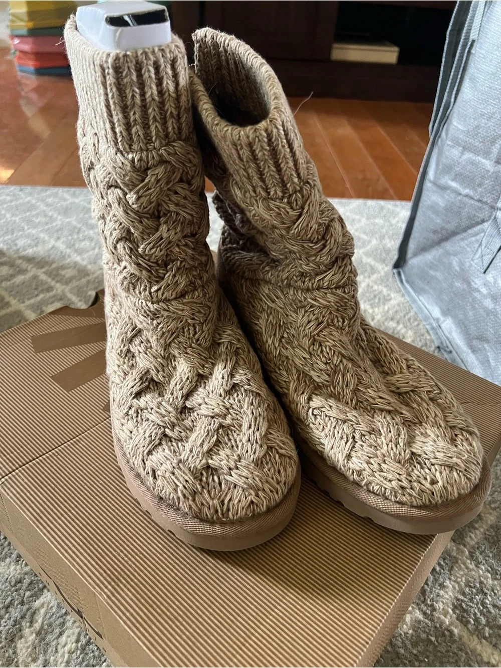 Women's UGG Knit Cable Ankle Boots - Tan